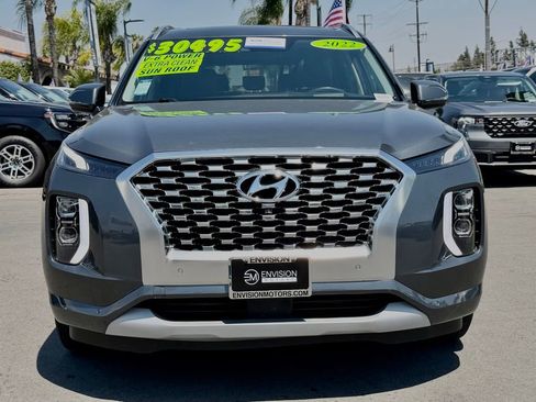 Used 2022 Hyundai Palisade Limited w/ Cargo Package FWD image 6