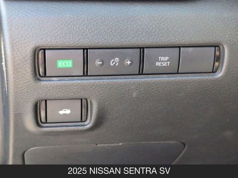 Used 2025 Nissan Sentra SV FWD image 22
