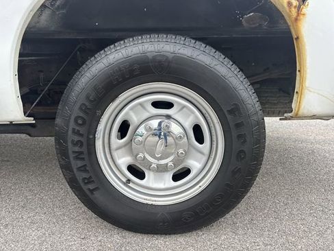 Used 2011 Ford F250 XL w/ XL Value Pkg RWD image 31