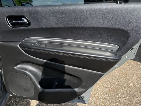 Used 2019 Dodge Durango GT AWD/4WD image 40