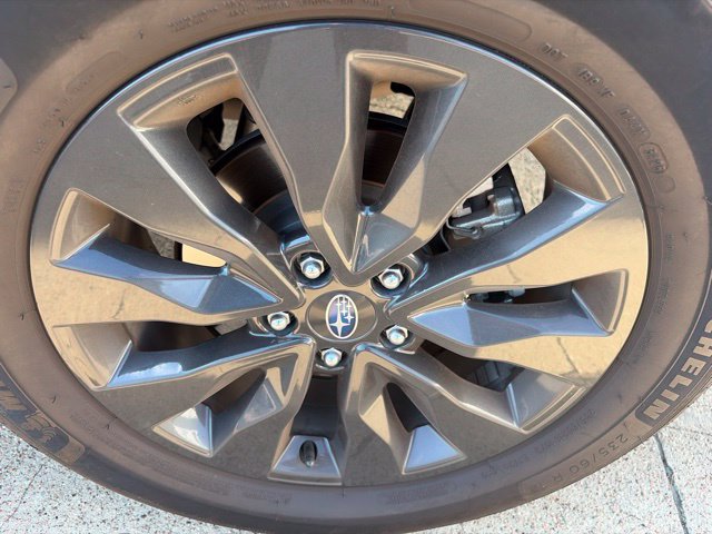 Used 2024 Subaru Outback Onyx Edition XT AWD/4WD image 11