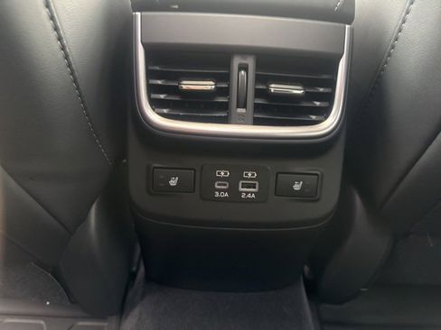 Used 2025 Subaru Outback Limited XT w/ Popular Package #2 image 22