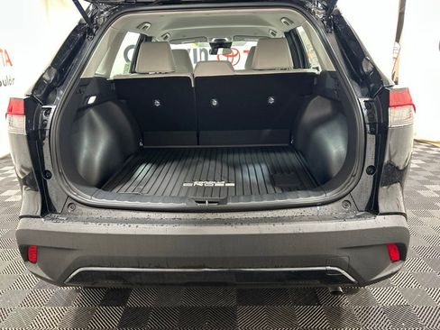 New 2026 Toyota Corolla Cross L AWD/4WD image 17