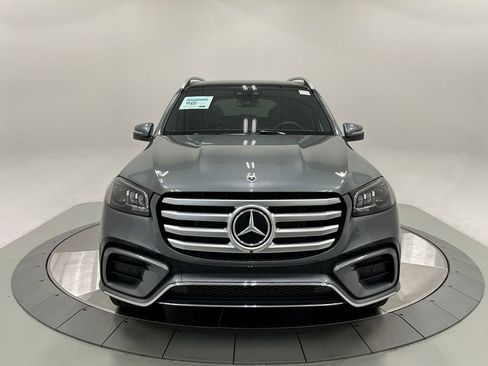 New 2025 Mercedes-Benz GLS 450 4MATIC image 2
