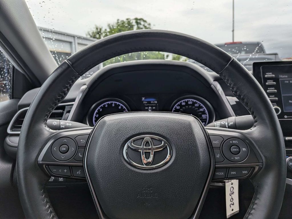 Used 2023 Toyota Camry SE FWD image 20