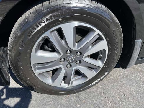Used 2016 Honda Odyssey Touring image 8