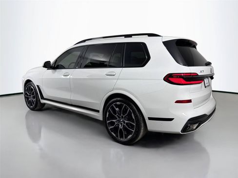 New 2027 BMW X7 xDrive40i w/ M Sport Package AWD/4WD image 7