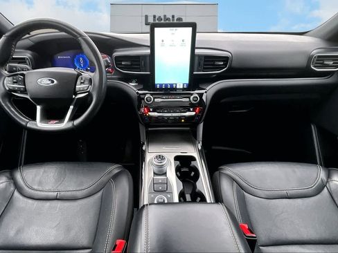 Used 2021 Ford Explorer ST w/ ST Street Pack image 10