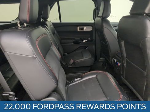 Certified 2023 Ford Explorer ST-Line w/ Class IV Trailer Tow Package image 19