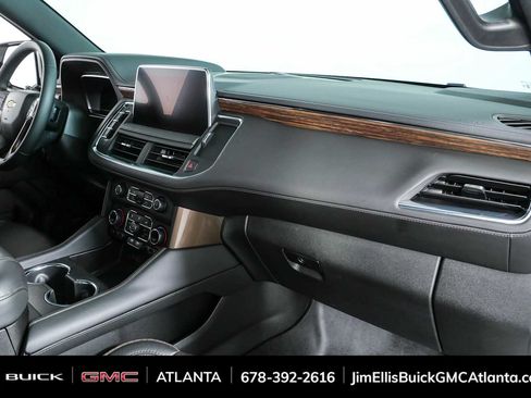 Used 2023 Chevrolet Tahoe High Country w/ Premium Package 2 AWD/4WD image 25
