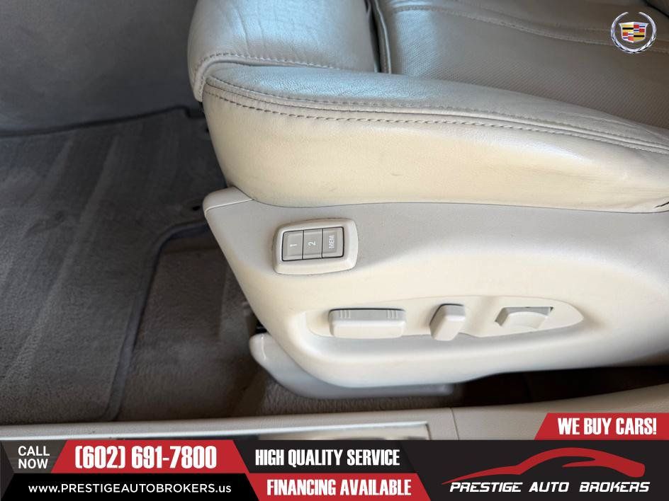 Used 2012 Cadillac SRX Premium FWD image 31