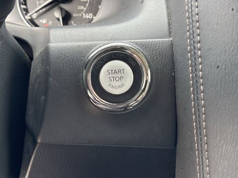 Used 2023 Nissan Armada Platinum w/ Captain's Chairs Package image 7