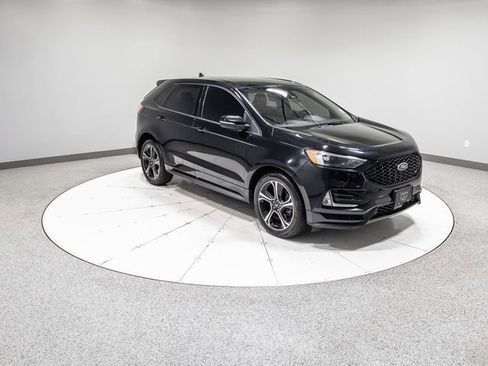 Used 2020 Ford Edge ST w/ Cold Weather Package AWD/4WD image 29