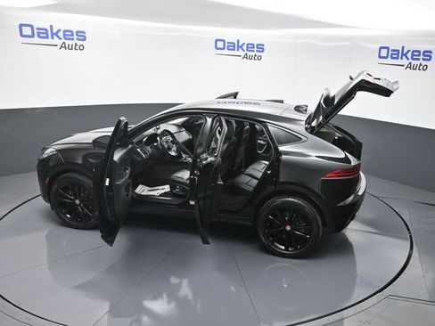 Used 2021 Jaguar E-PACE SE image 60