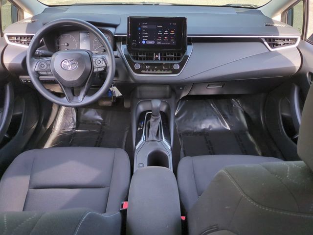 Used 2024 Toyota Corolla LE FWD image 13