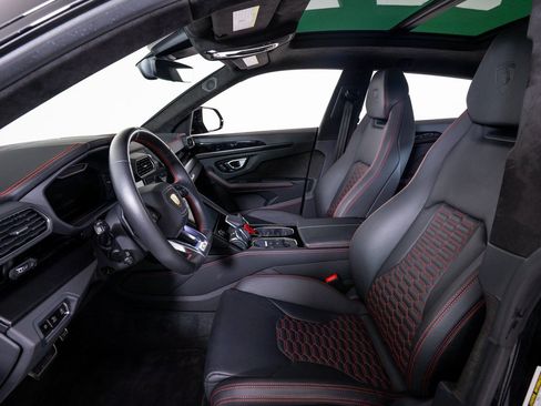 Used 2024 Lamborghini Urus S image 17