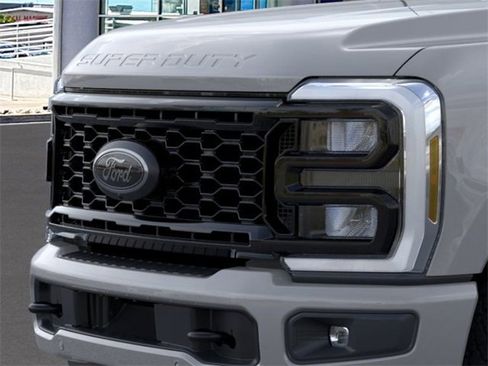 New 2026 Ford F350 Lariat w/ Tremor Off-Road Package image 17