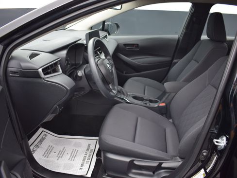 Used 2024 Toyota Corolla LE FWD image 13