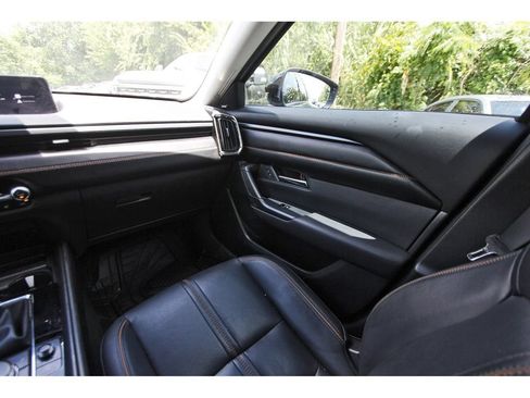 Used 2023 MAZDA CX-50 AWD 2.5 S w/ Premium Plus Pkg image 9
