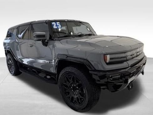 Used 2025 GMC Hummer EV 2X image 8