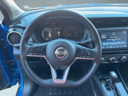 Used 2024 Nissan Kicks SV image 20