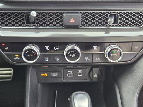 Certified 2025 Acura Integra A-Spec image 19