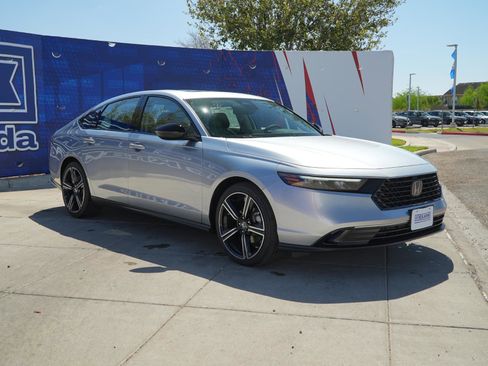 New 2026 Honda Accord SE image 3