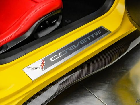 Used 2018 Chevrolet Corvette Z06 image 78