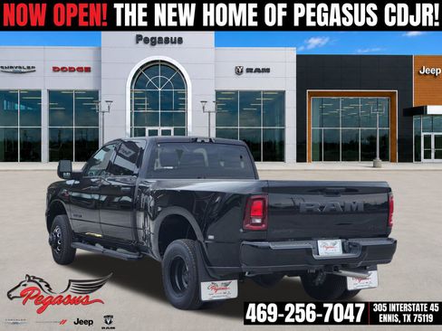 New 2026 RAM 3500 Lone Star AWD/4WD image 4