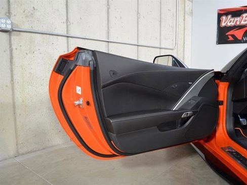 Used 2019 Chevrolet Corvette Grand Sport image 9