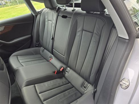 Used 2022 Audi A5 2.0T Premium Plus image 17