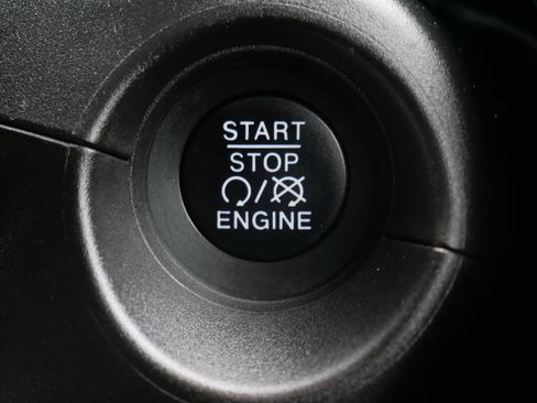 Used 2022 FIAT 500X Trekking w/ Cold Weather Group image 33