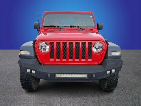 Used 2018 Jeep Wrangler Unlimited Sport S image 2
