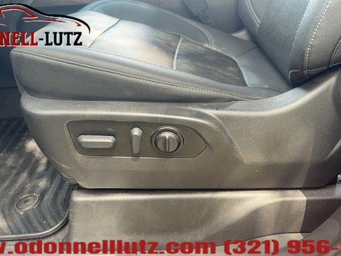 Used 2022 Chevrolet Silverado 1500 LTZ w/ Safety Package II RWD image 8