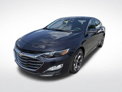 Used 2023 Chevrolet Malibu LT w/ Driver Confidence Package FWD image 1