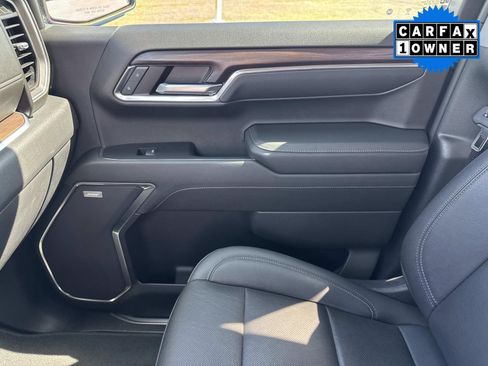 Certified 2022 GMC Sierra 1500 SLT w/ SLT Convenience Package image 29