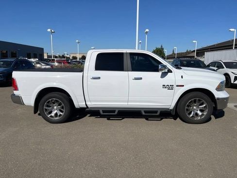 Used 2019 RAM 1500 Laramie w/ Convenience Group RWD image 3