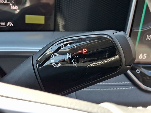 New 2026 Volkswagen Tiguan SE image 10