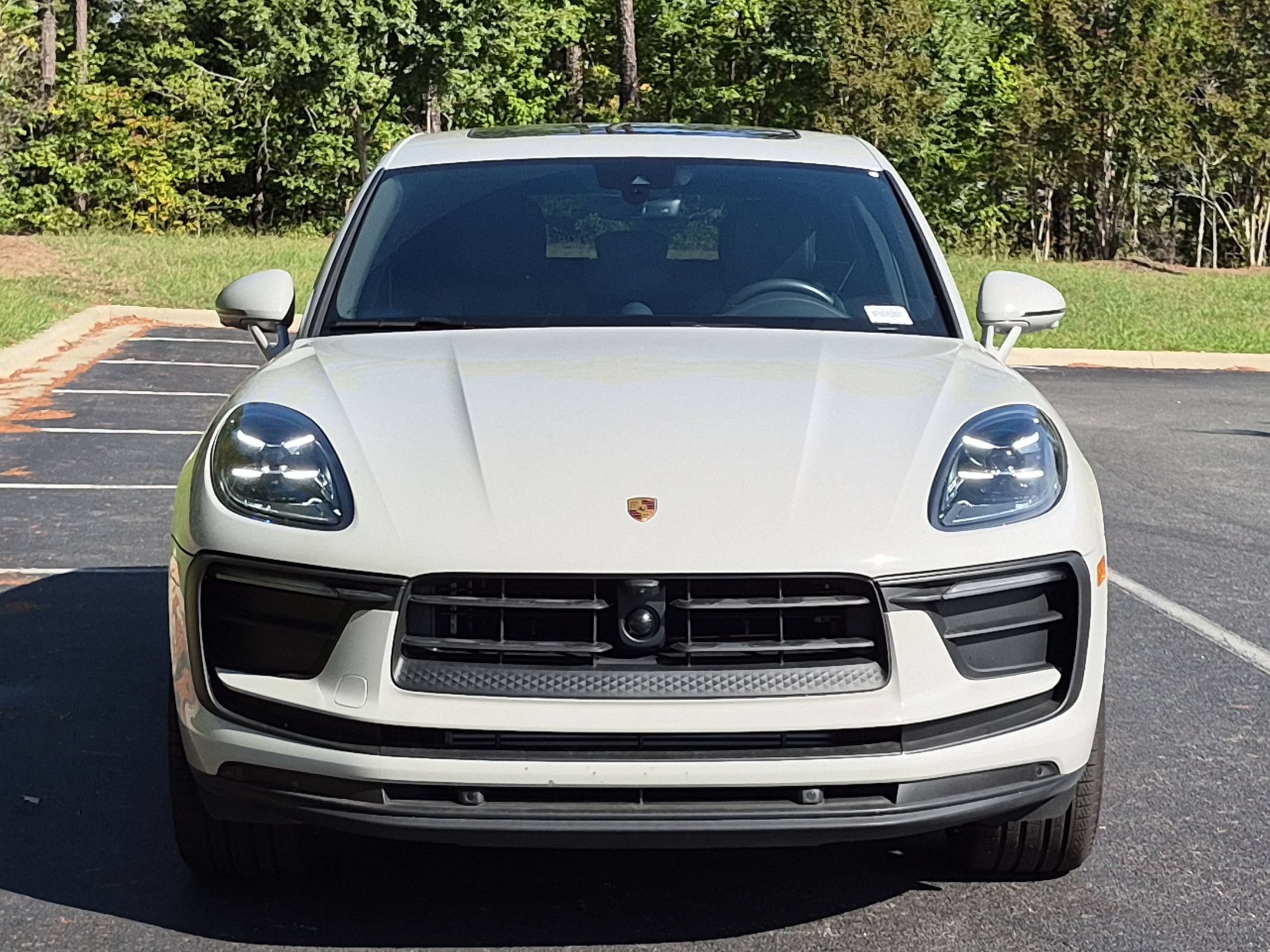 Certified 2026 Porsche Macan AWD/4WD image 27