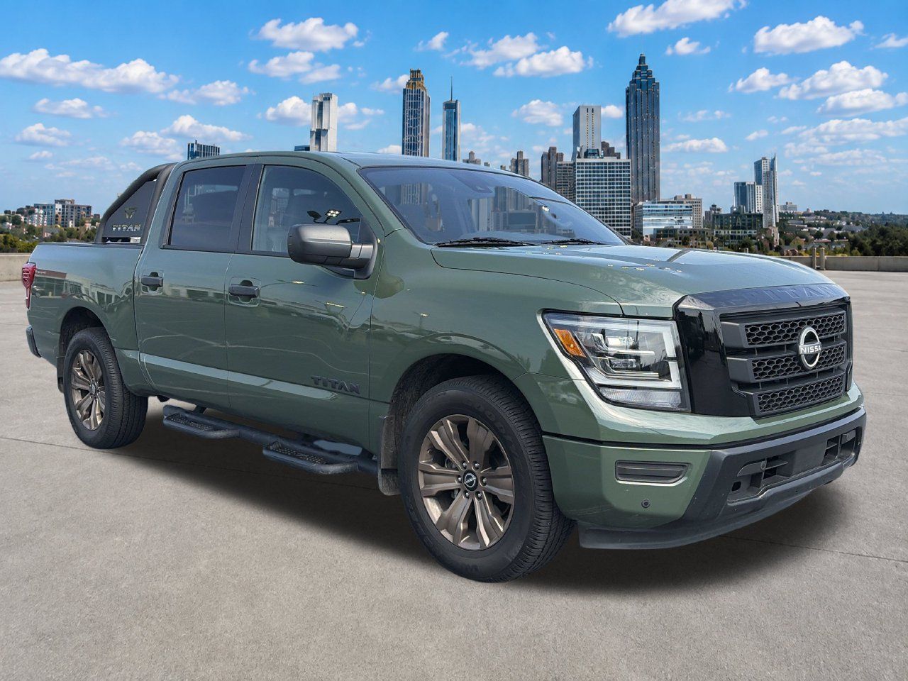 Certified 2024 Nissan Titan SV w/ SV Bronze Edition Package RWD image 7