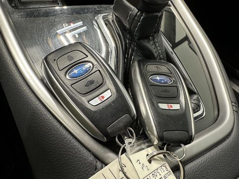 Used 2024 Subaru Outback Premium AWD/4WD image 31