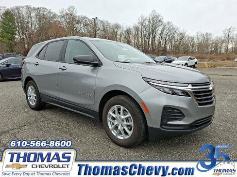 Used 2024 Chevrolet Equinox LS w/ LS Convenience Package image 1