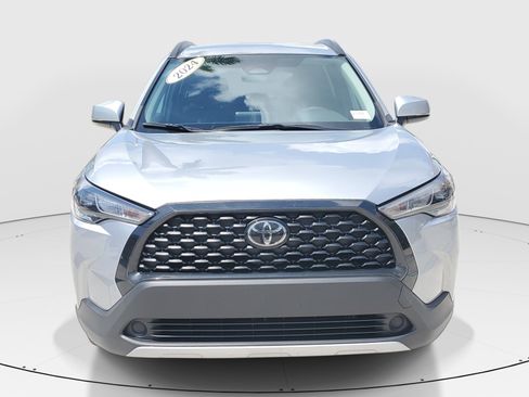 Certified 2024 Toyota Corolla Cross LE FWD image 2
