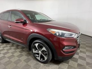 Used 2016 Hyundai Tucson Limited AWD/4WD video 2