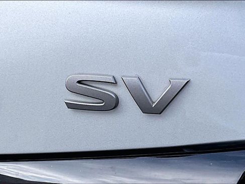 Used 2024 Nissan Altima 2.5 SV image 10