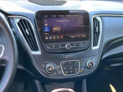 Used 2024 Chevrolet Malibu LT image 6