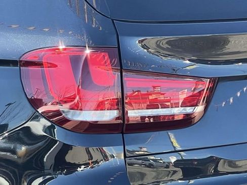 Used 2017 BMW X5 xDrive35i image 10