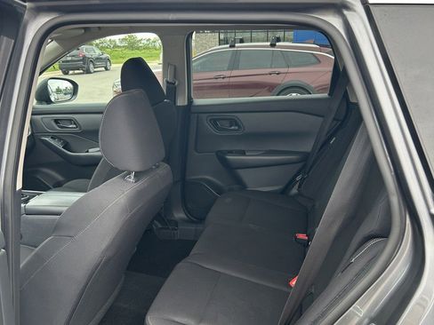 Used 2024 Nissan Rogue S AWD/4WD image 15