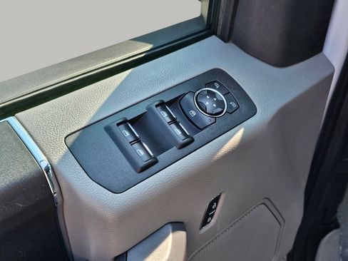 Used 2016 Ford F150 XLT w/ Equipment Group 301A Mid image 26