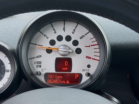 Used 2014 MINI Cooper S FWD image 9